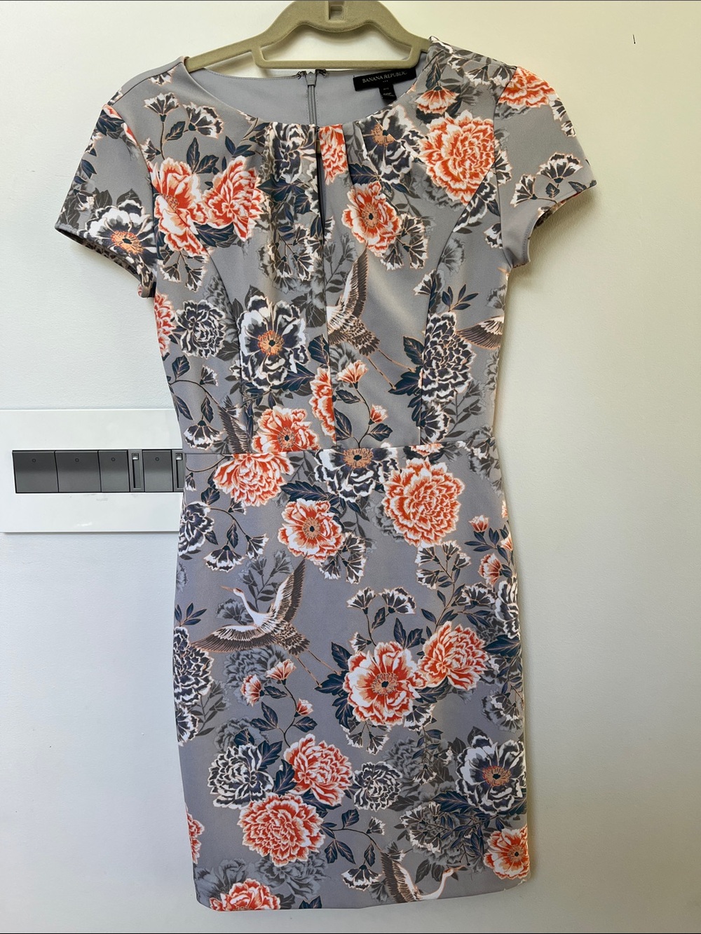 Banana Republic 00P Floral Crane Print Sheath Dress Gray Orange Blue Petite